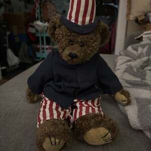 Vintage 1993 Ty Attic Treasures Samuel Bear Patriotic Uncle Sam Outfit Plush Toy